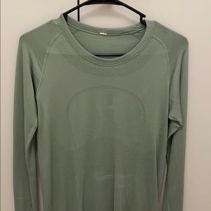 Lululemon long sleeve